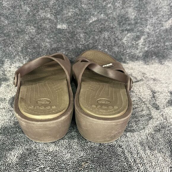 Crocs Iconic Comfort Women’s Brown STRAPPY Slip On Wedged Slides size 9 - Picture 6 of 7